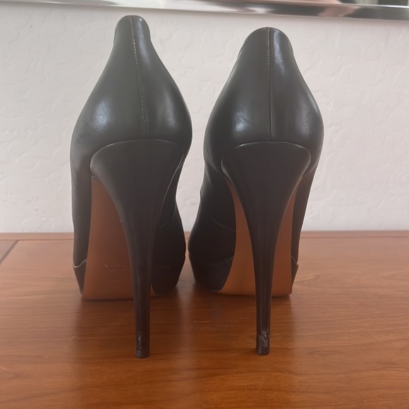 Gucci, black platform , heels, European size - Picture 3 of 4